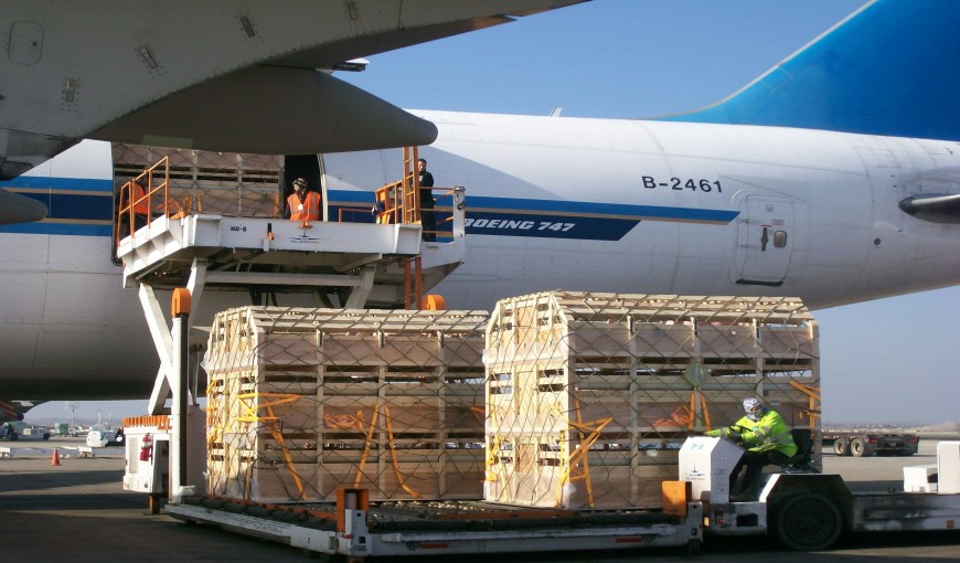 鹤城区到太原空运公司